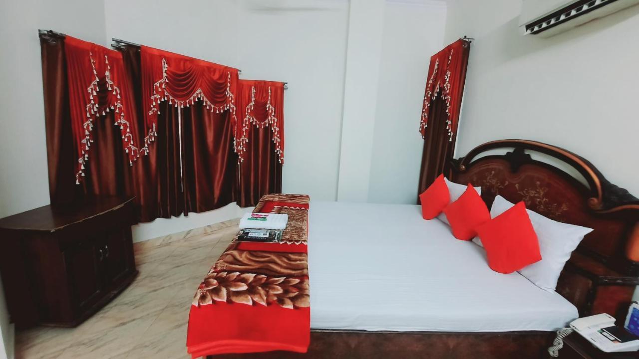 Hotel Holiday Inn Paradise Chandīgarh Eksteriør bilde