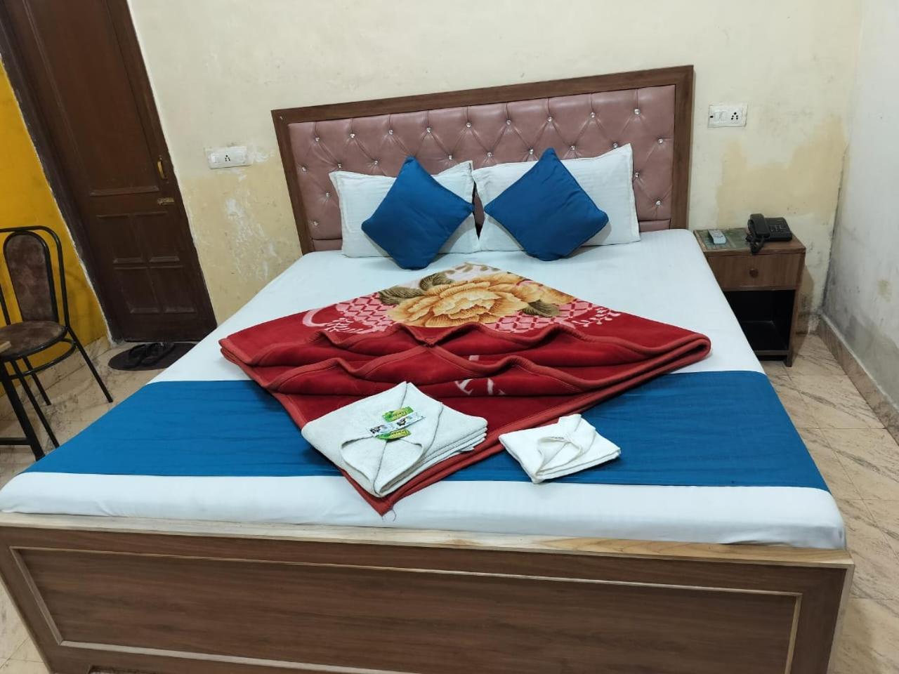 Hotel Holiday Inn Paradise Chandīgarh Eksteriør bilde
